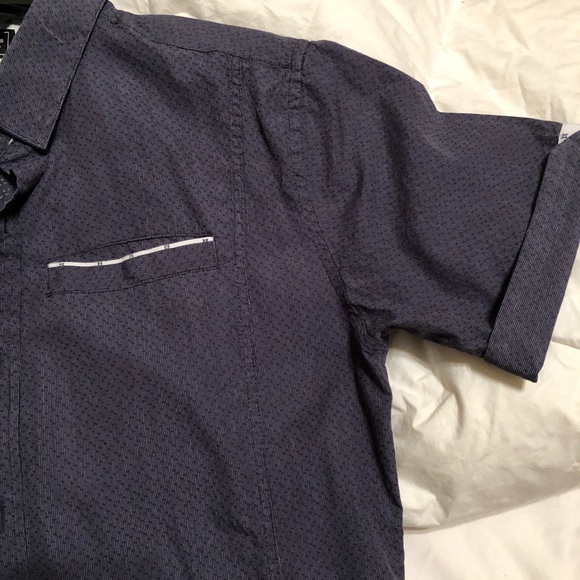 Brand new Buckle short sleeves button down shirt - Picture 4 of 6